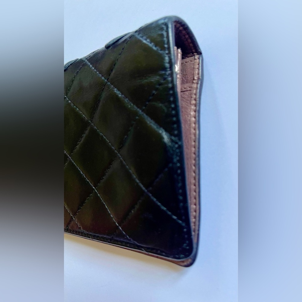 Authentic Chanel Black Leather Cambon Yen Wallet - Picture 7 of 11
